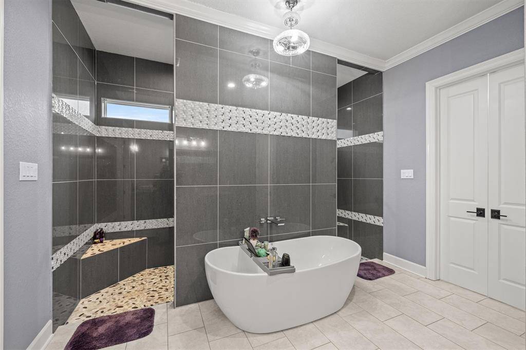 Primary bath with soaker tub