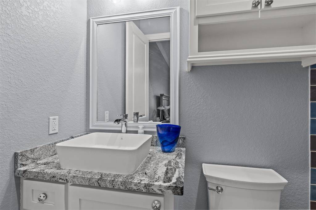 Guest bath off bedroom!