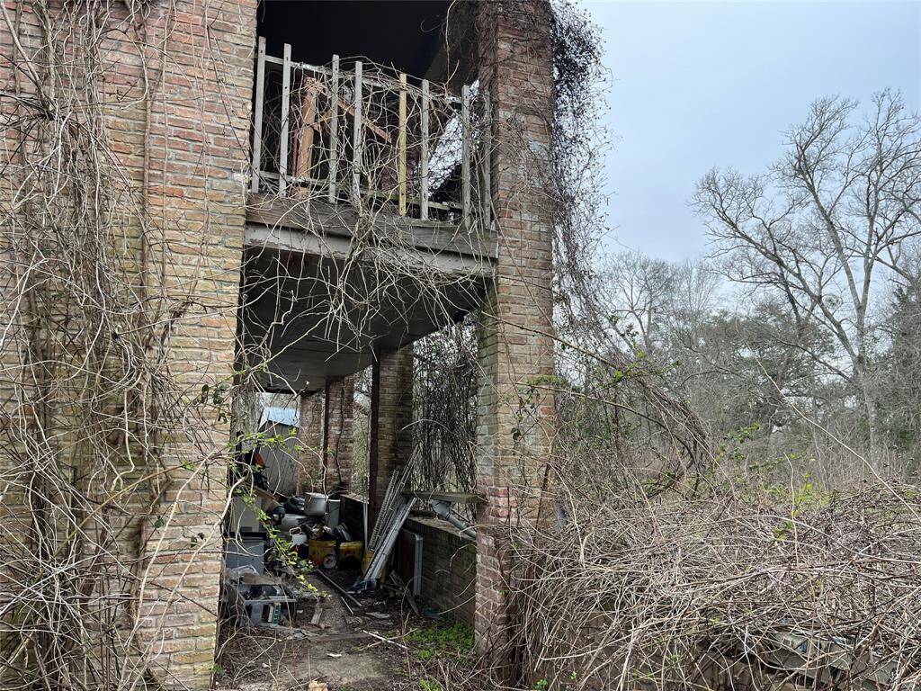 This is the back porch.
