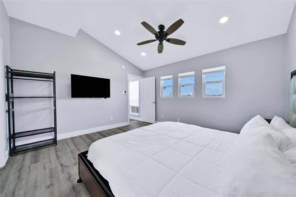 Primary Bedroom with owners closet.