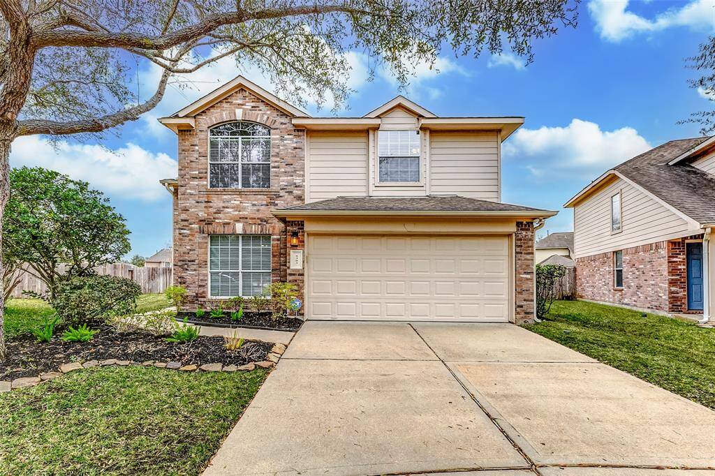 This home is located on a cul-de-sac and ready for new memories.