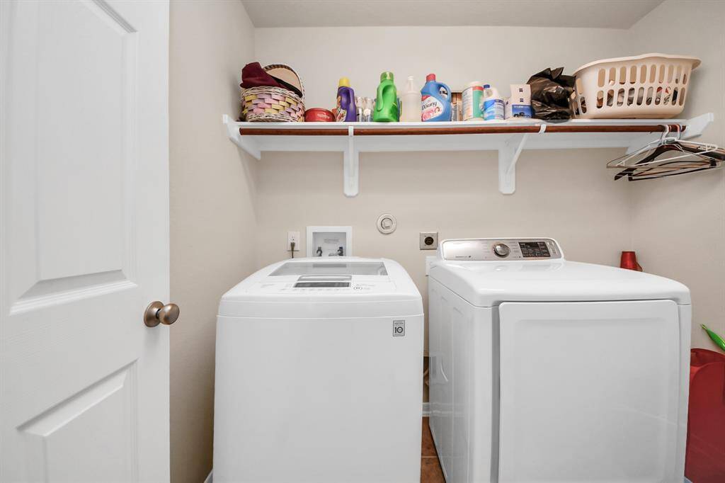 Property Image 40