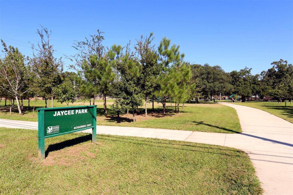 The revamped walking trail is another wonderful feature of Jaycee Park.