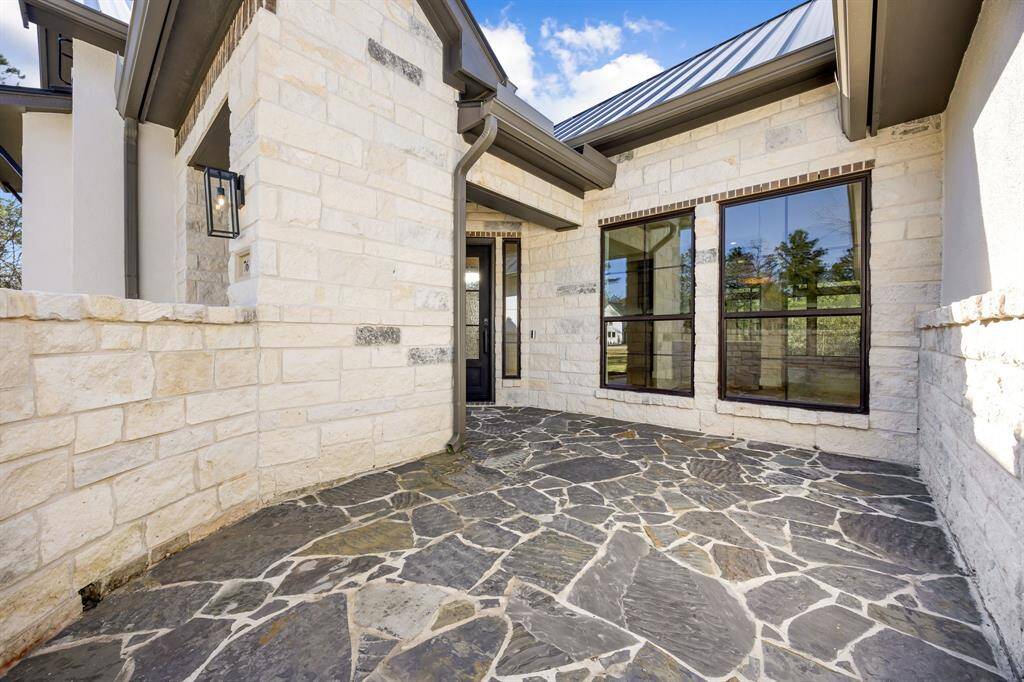 Front Porch Sitting Area