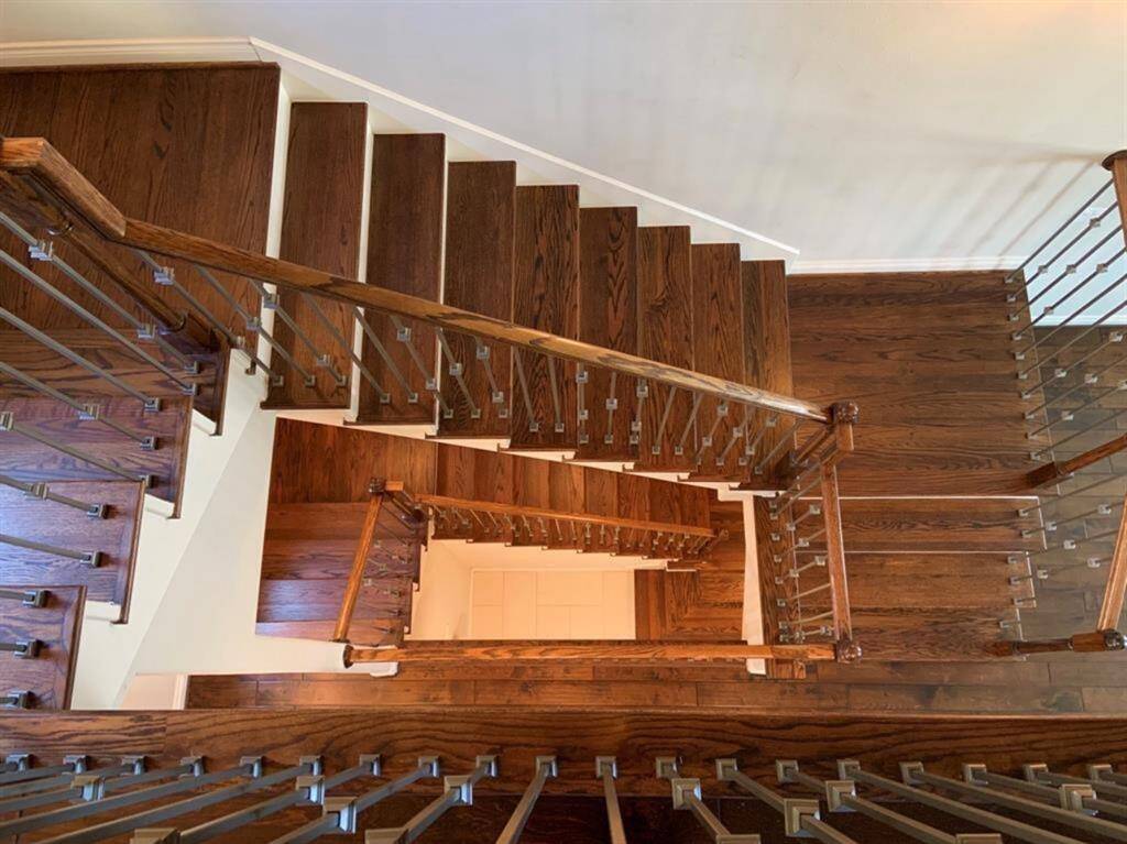 Striking view of the stairscase.