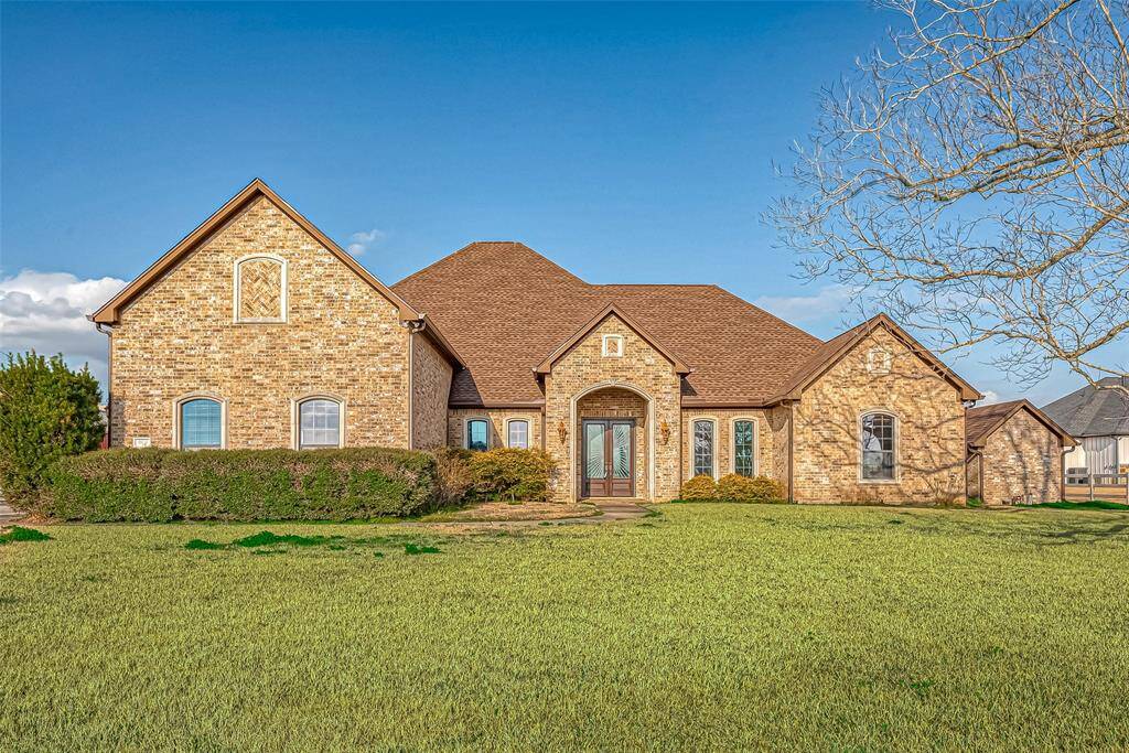 Gorgeous custom built home by Campbell Garrett with a complete brick exterior (front and back).  This home boasts high end finishes throughout and your own private backyard oasis!