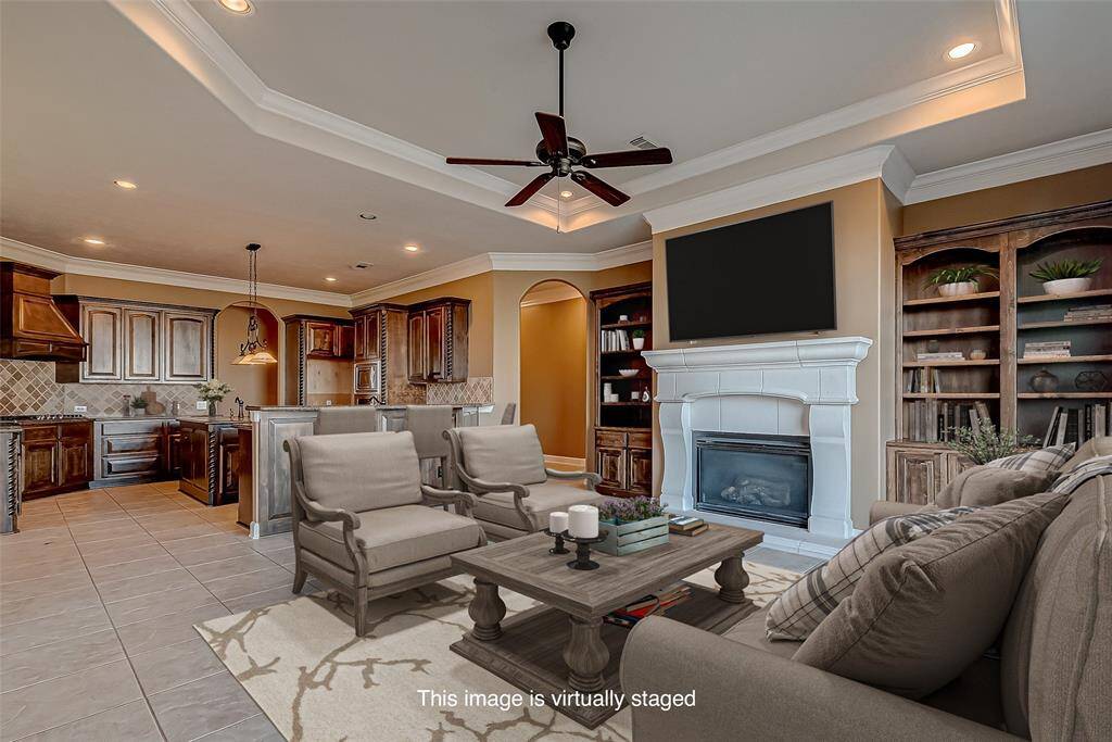 This room has been virtually staged (Living room)