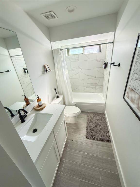 Full view of the 2nd. Bath