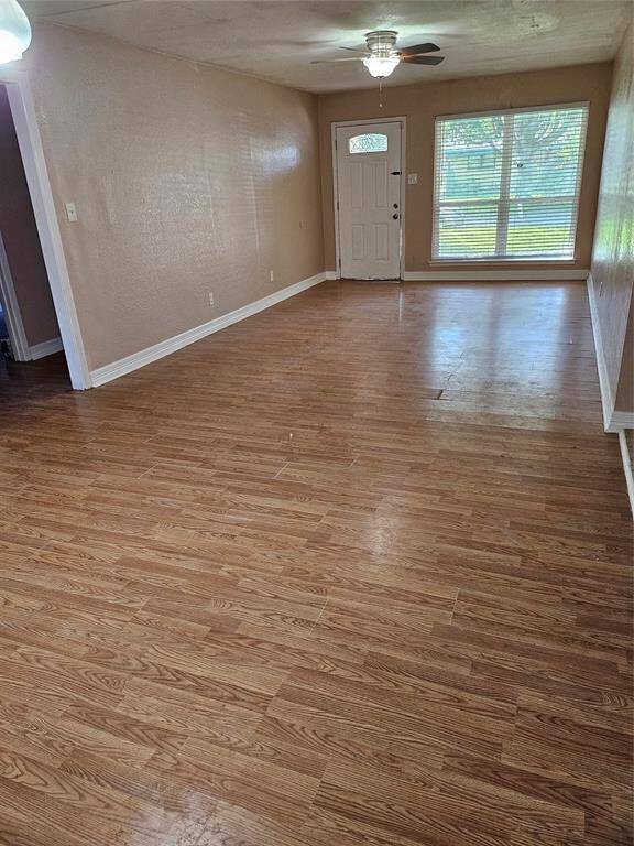 Dining room and breakfast room