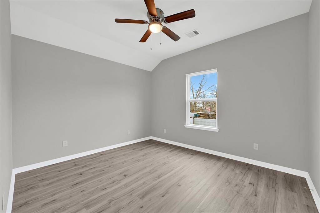 2nd Bedroom/ new flooring