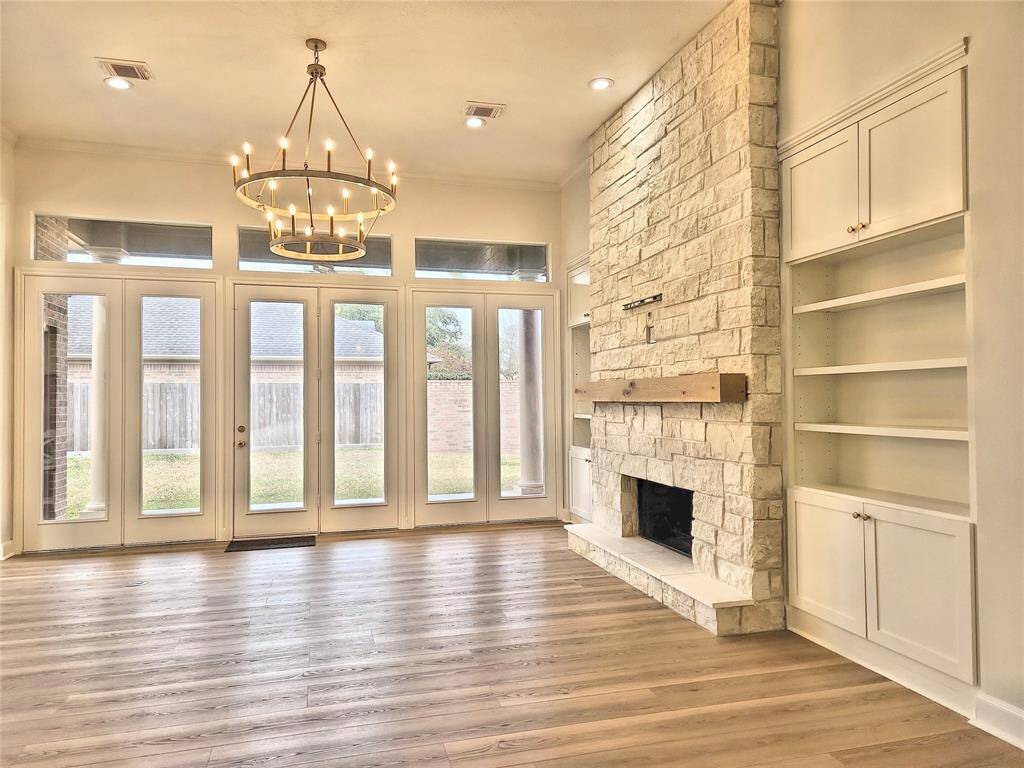 Living / Entertaining Area