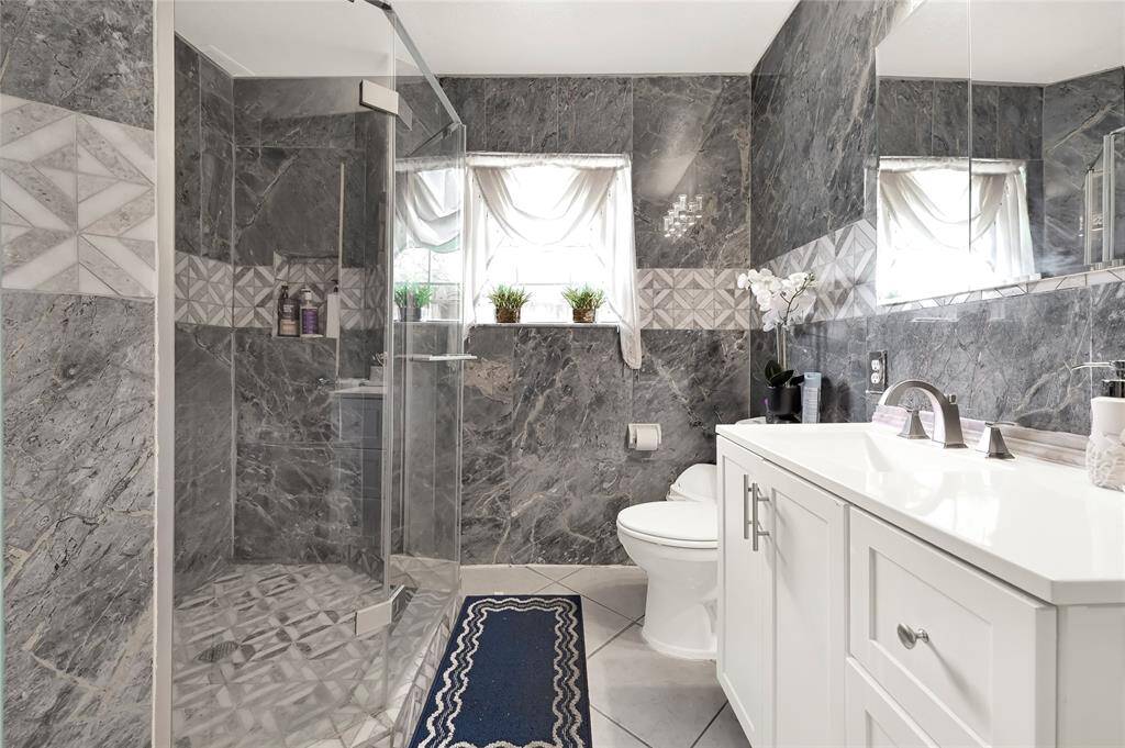 remodel bathroom