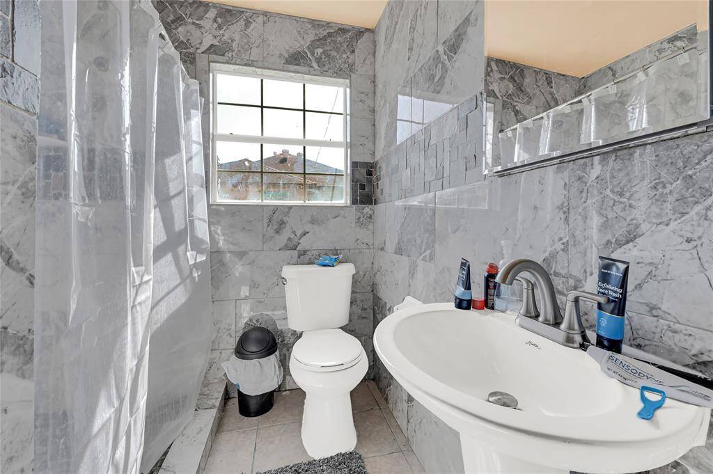 apartment Bathroom