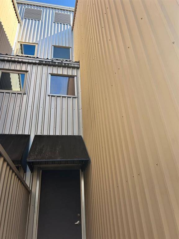 Maintenance-Free Aluminum Exterior