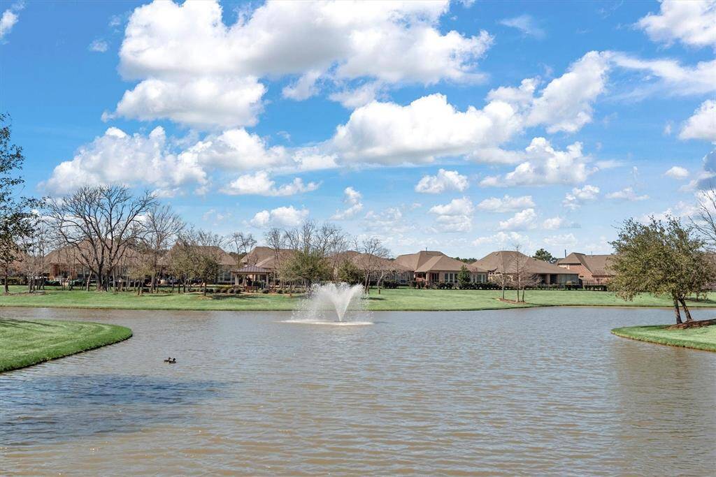 Numerous lakes and ponds throughout the neighborhood with walking paths and seating