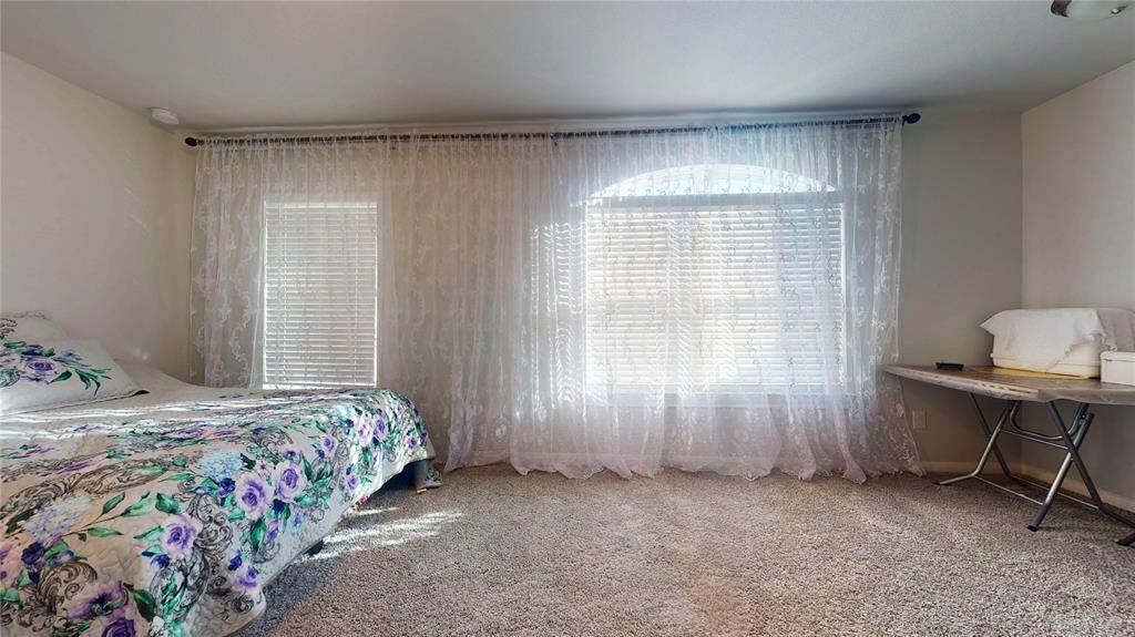 Another view of the guest room 1 with walking closet.