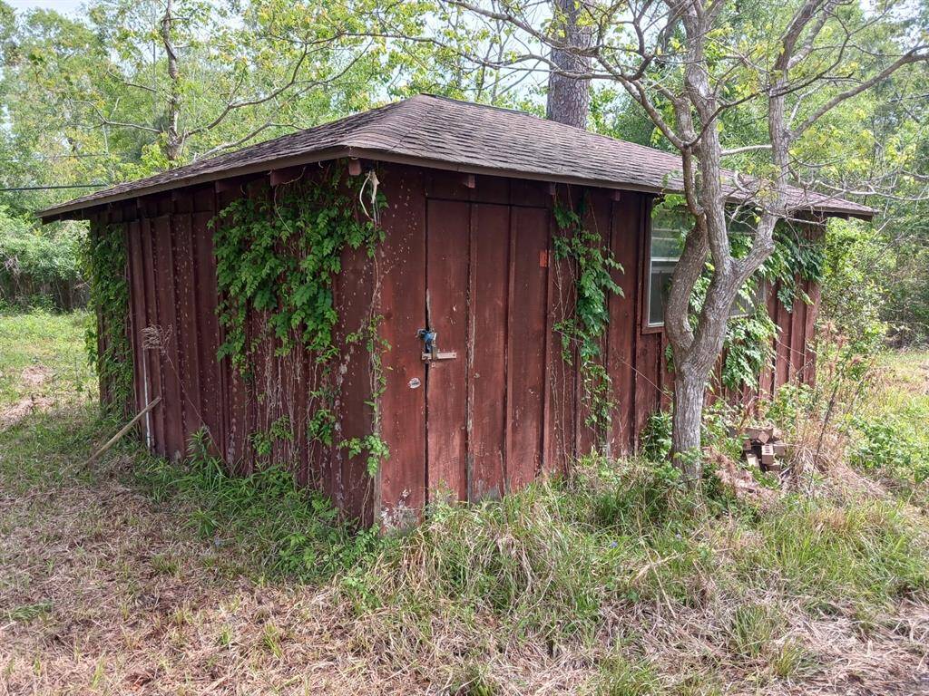 Small shed on property.