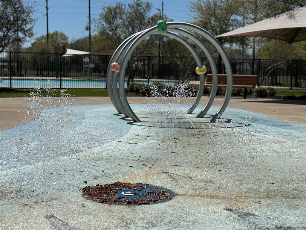 Splash pad