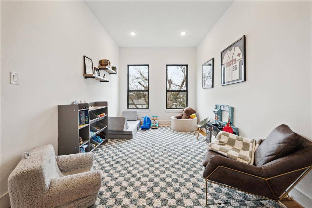 Second floor gameroom or office