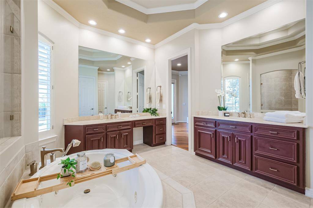 Just add bubbles - to the bath and to a glass .. the perfect place to soak and relax at the end of a busy day.