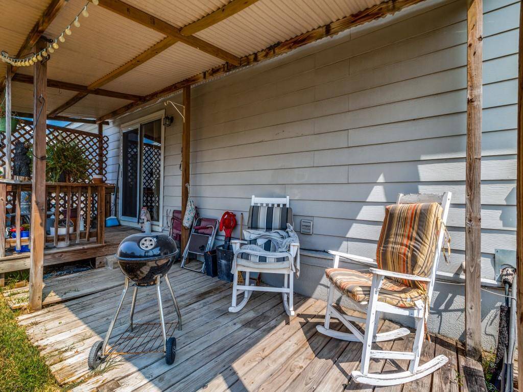 Great place to have cook outs.