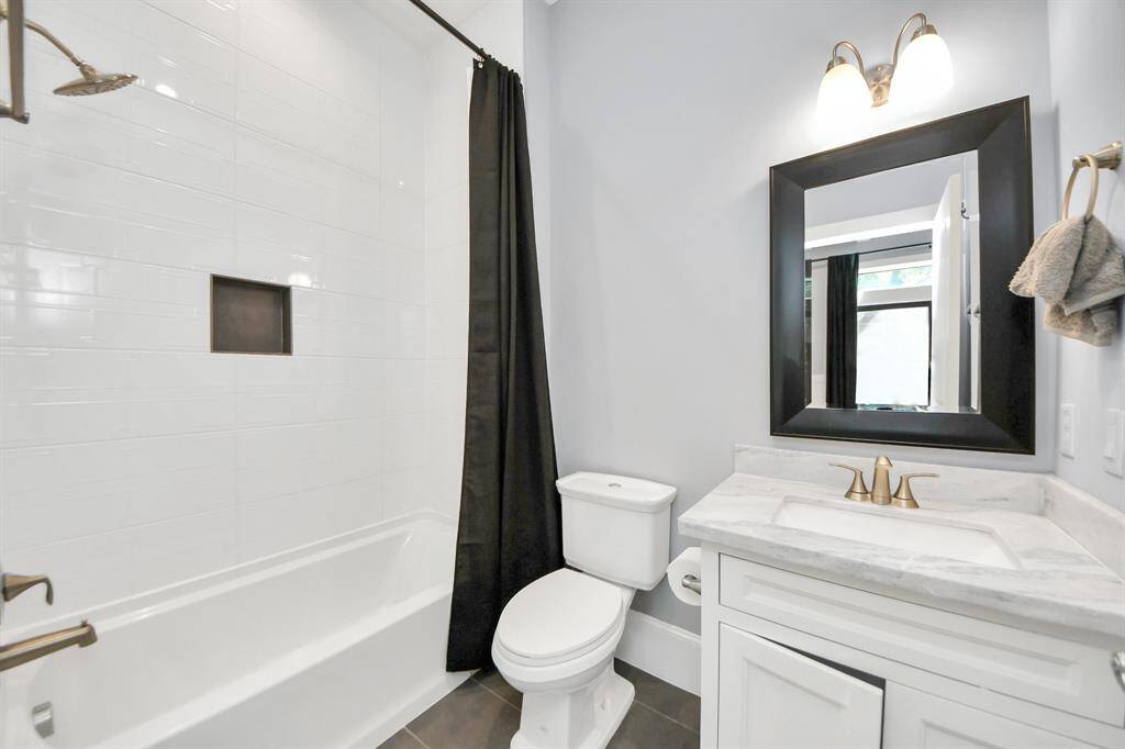 1st Floor guest suite bathroom.
