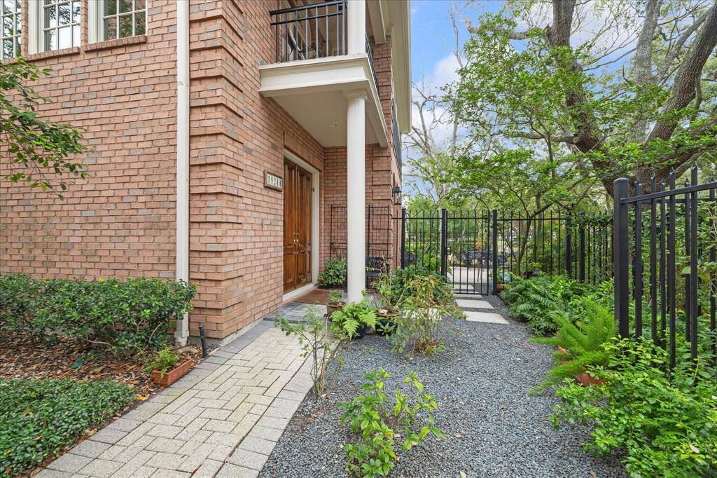 Lovely paved walkway to front entry