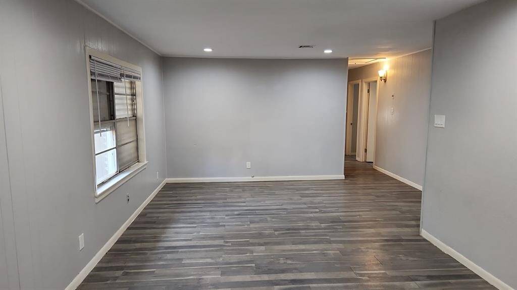 leads into kitchen