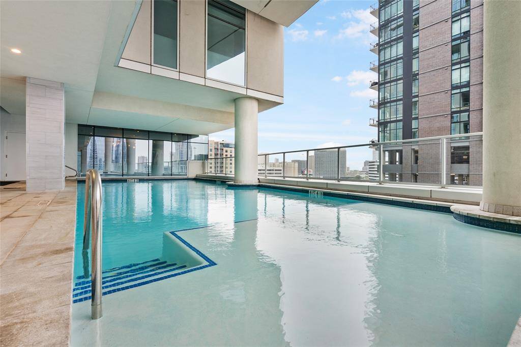 This large, sparkling pool is a great place to relax in the summer months!