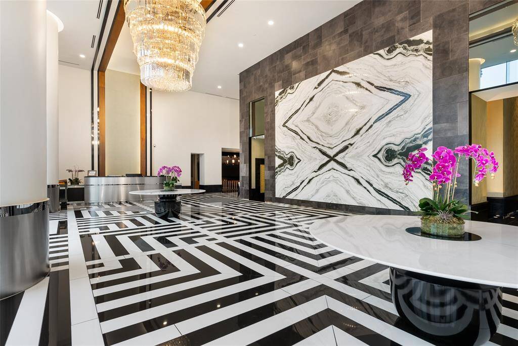 Elegant details are found as soon as you enter the main lobby! A concierge greets guests and residents as they enter.