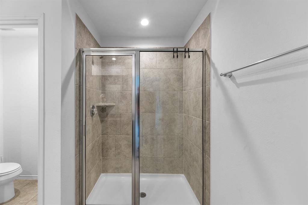 Primary shower!
