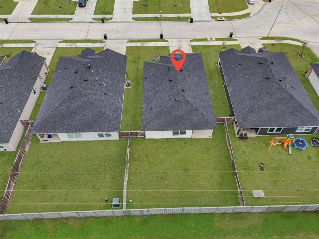Aerial of home and large yard!