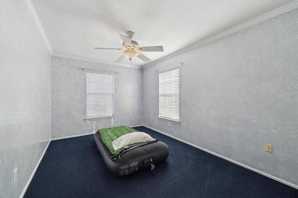 Guest bedroom 4.
