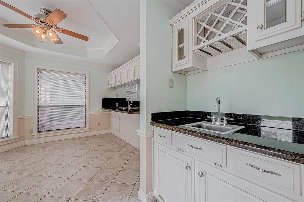 Wet Bar