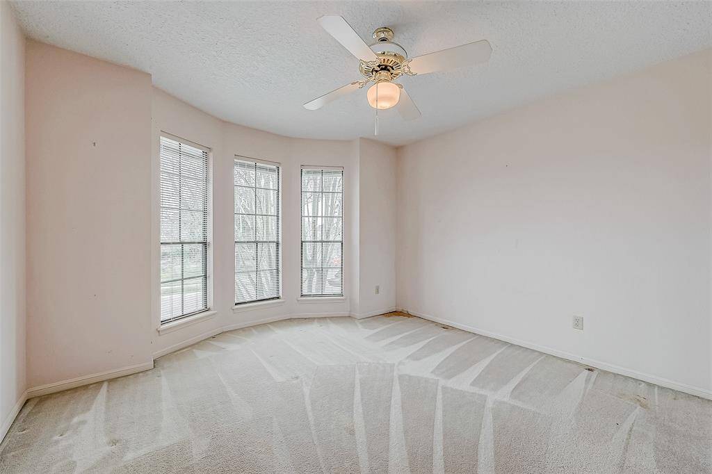 Upstairs Bedroom 1