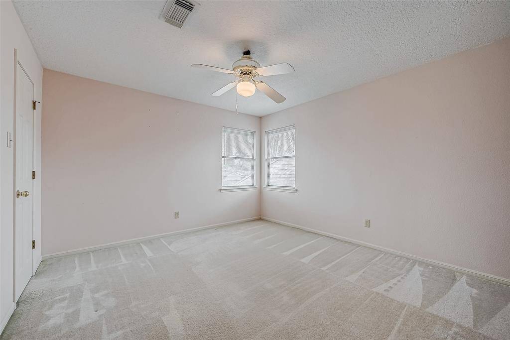 Upstairs Bedroom 2