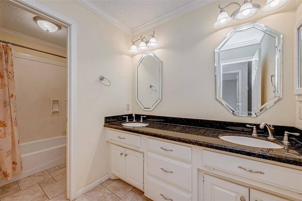 Upstairs Bath