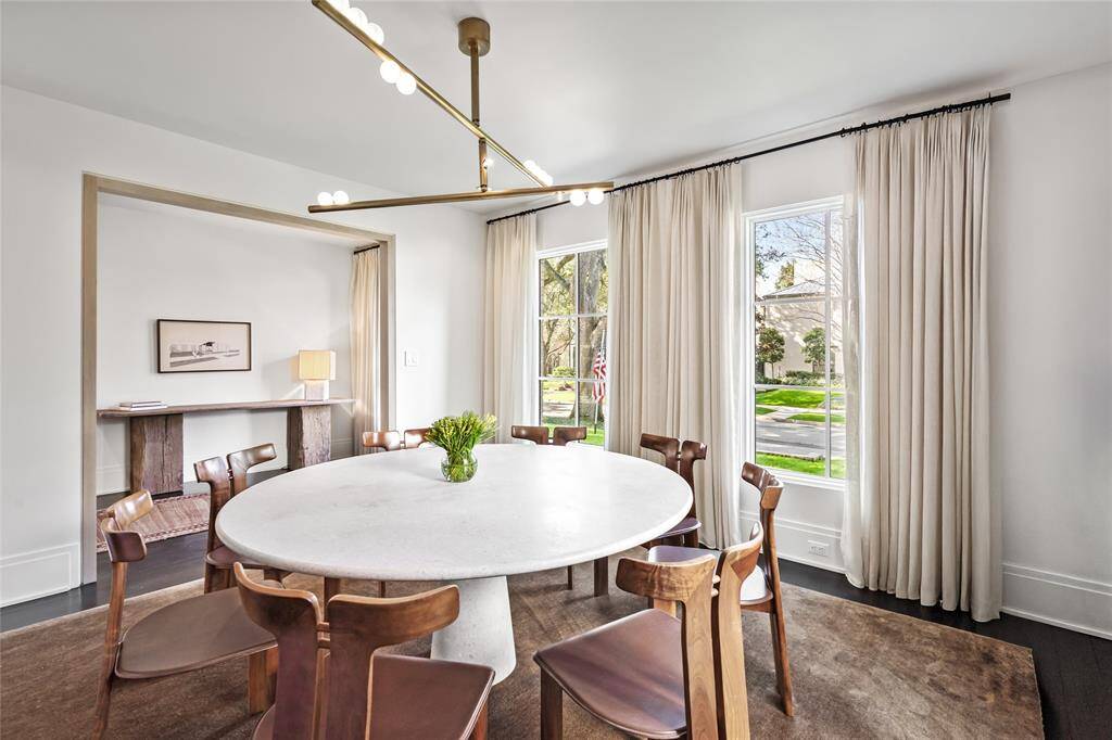 Another view of dining