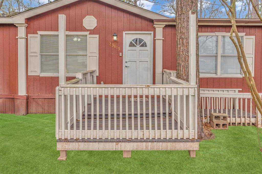 Cute gated front porch