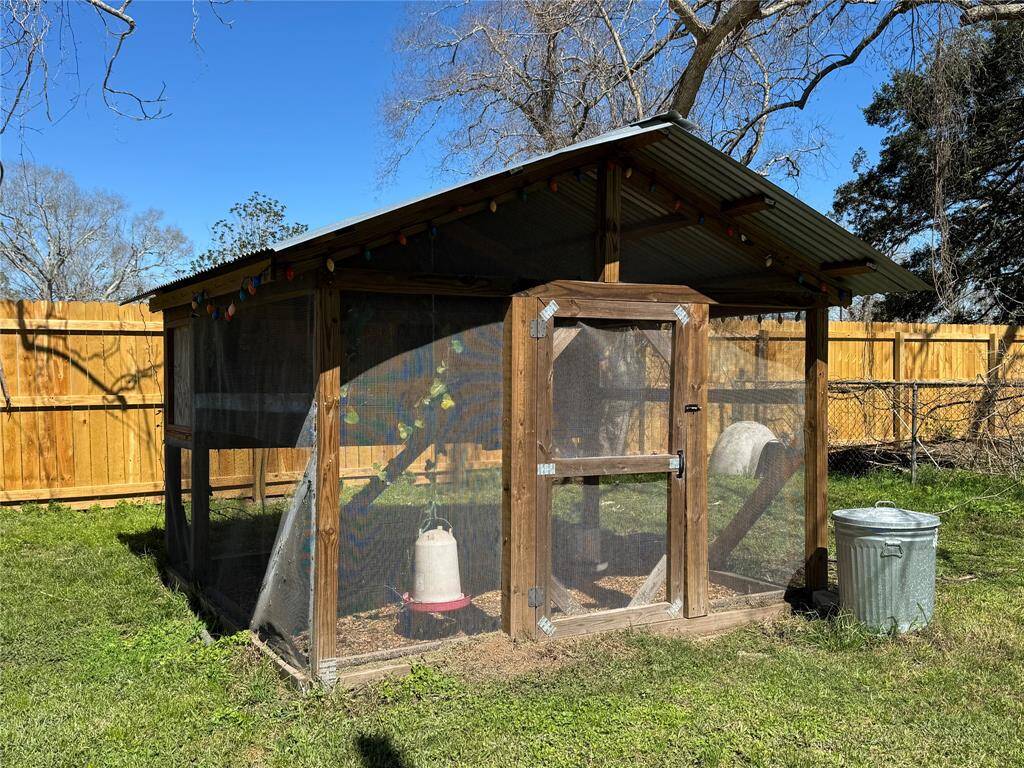Chicken coop