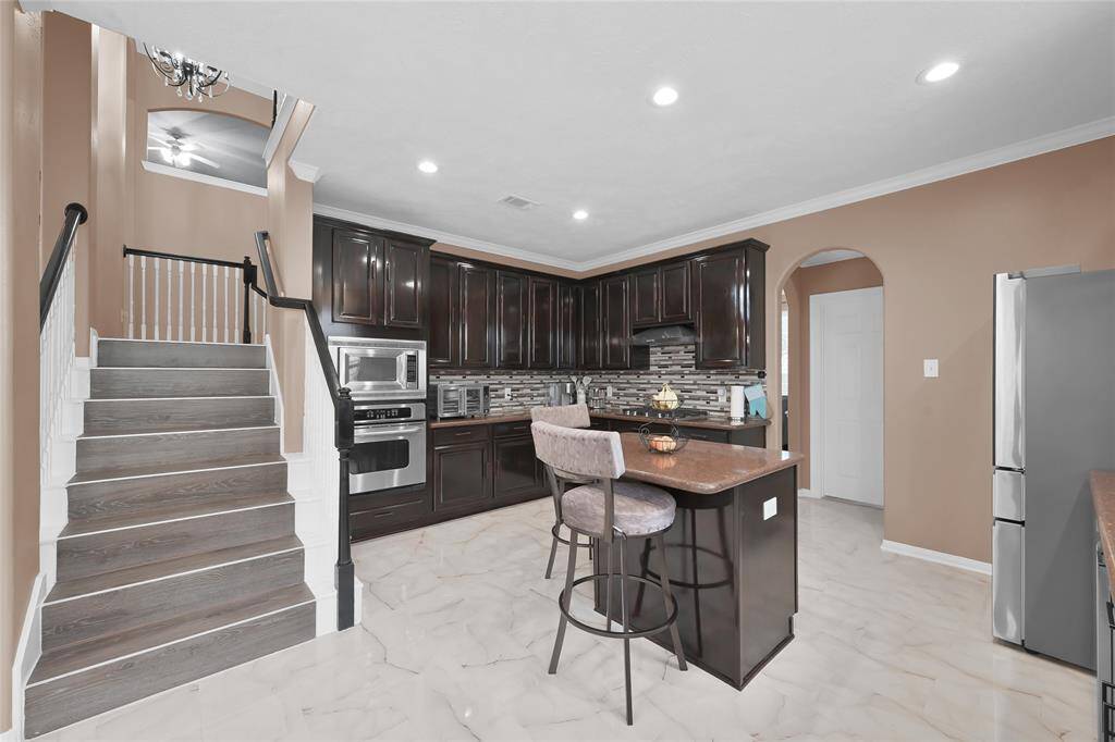 The chef of the house loves this kitchen!