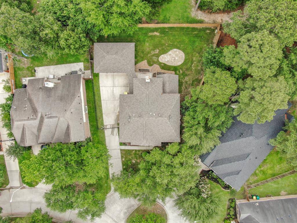 Your new home will have an extra-long driveway and over-sized lot.