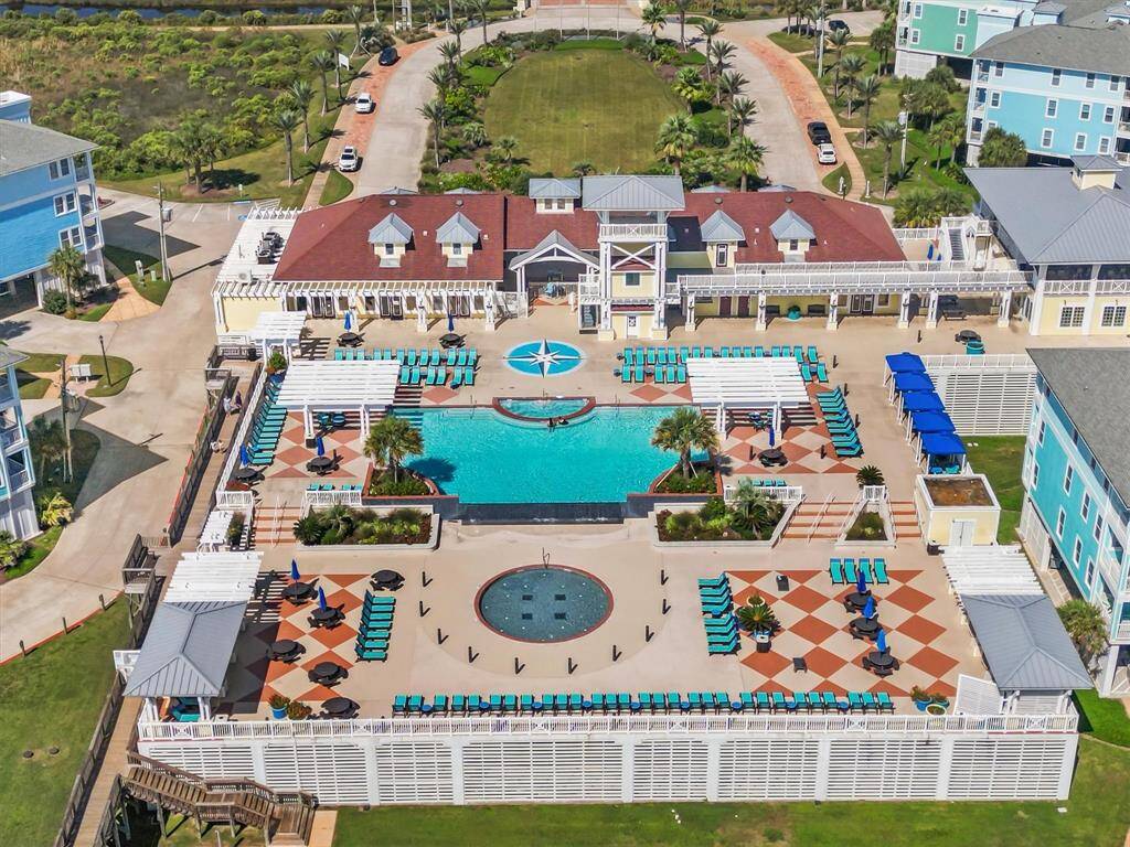 The Pointe West Club House.