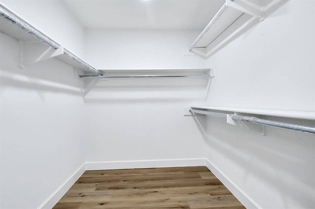 The full-entry closet offers generous space and storage options, making it easy to keep your wardrobe neatly organized.