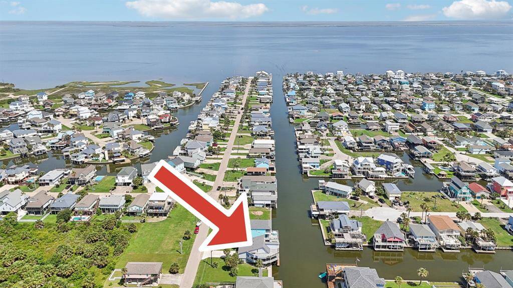 Proximity to bay