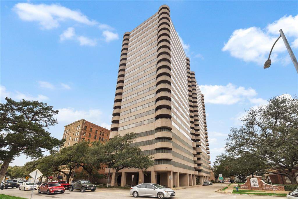 5000 Montrose