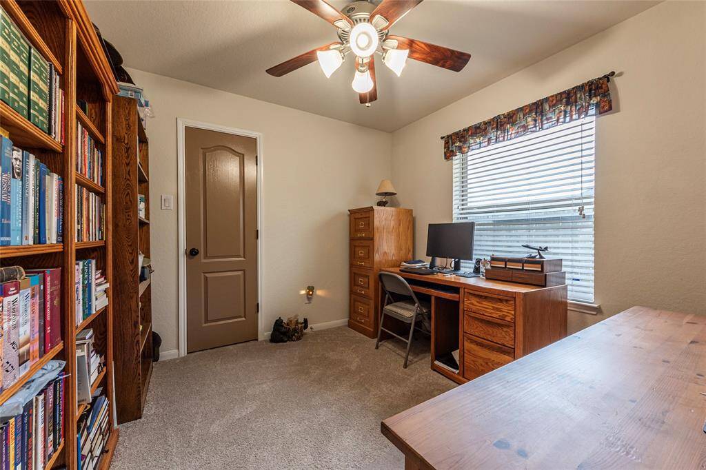 Another secondary bedroom