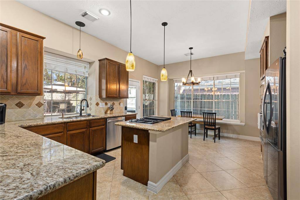 The windows!  Lovely bright and spacious kitchen