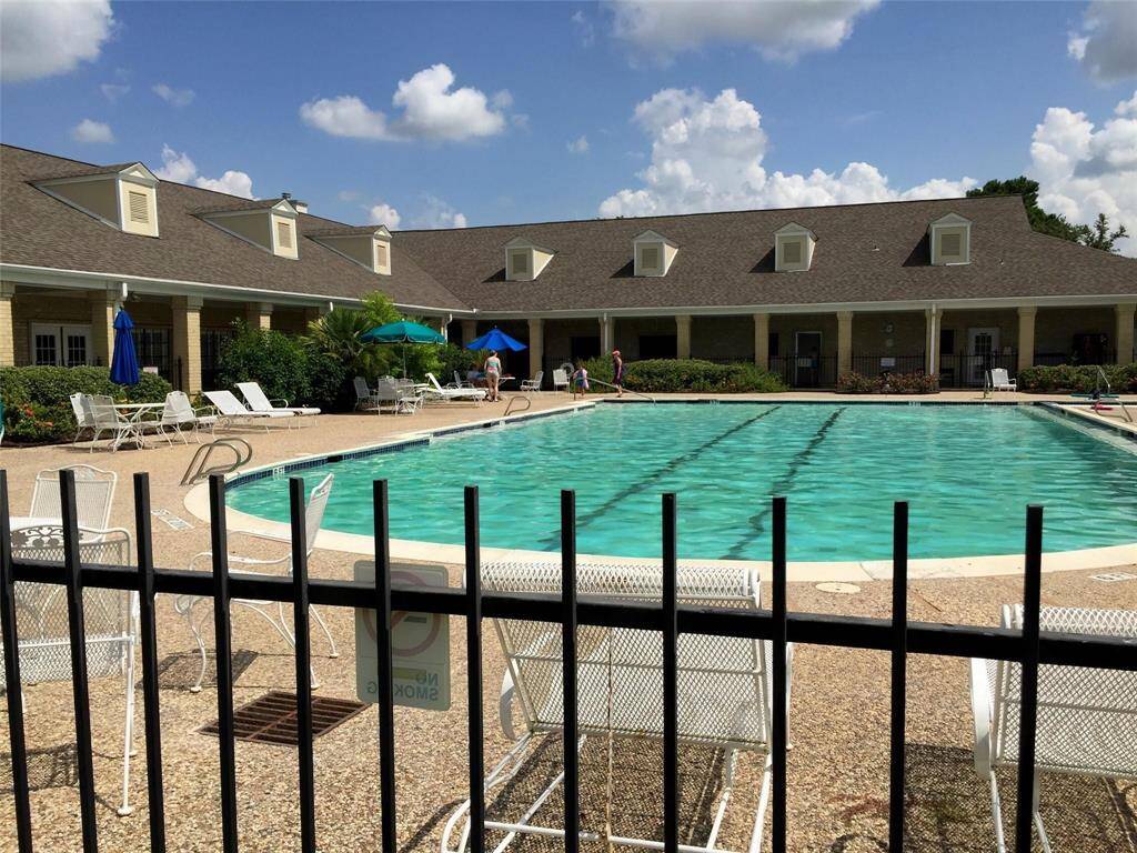 neighborhood pool