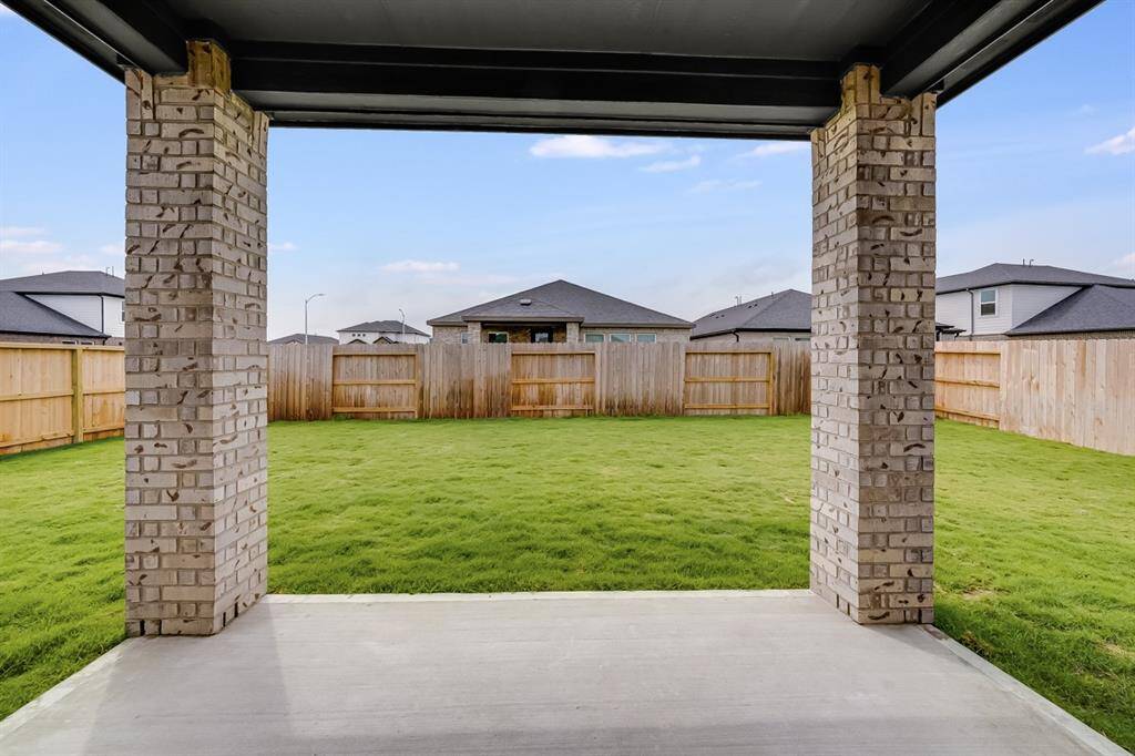 9739 Rialto Heights ~ Ready Now